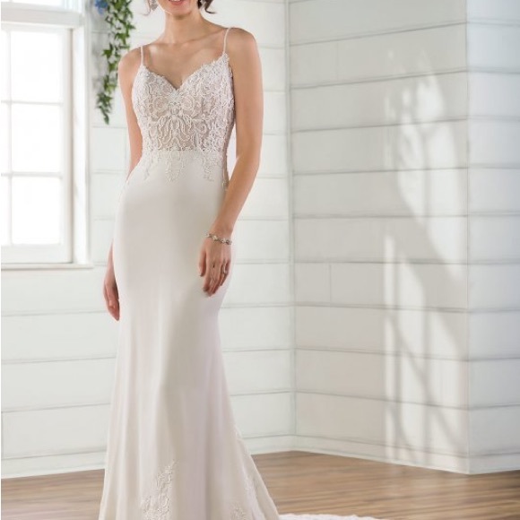 Essence of Australia Sexy Beach Sheath Wedding Dress w/ Dramatic Lace Train NEW - Picture 4 of 8